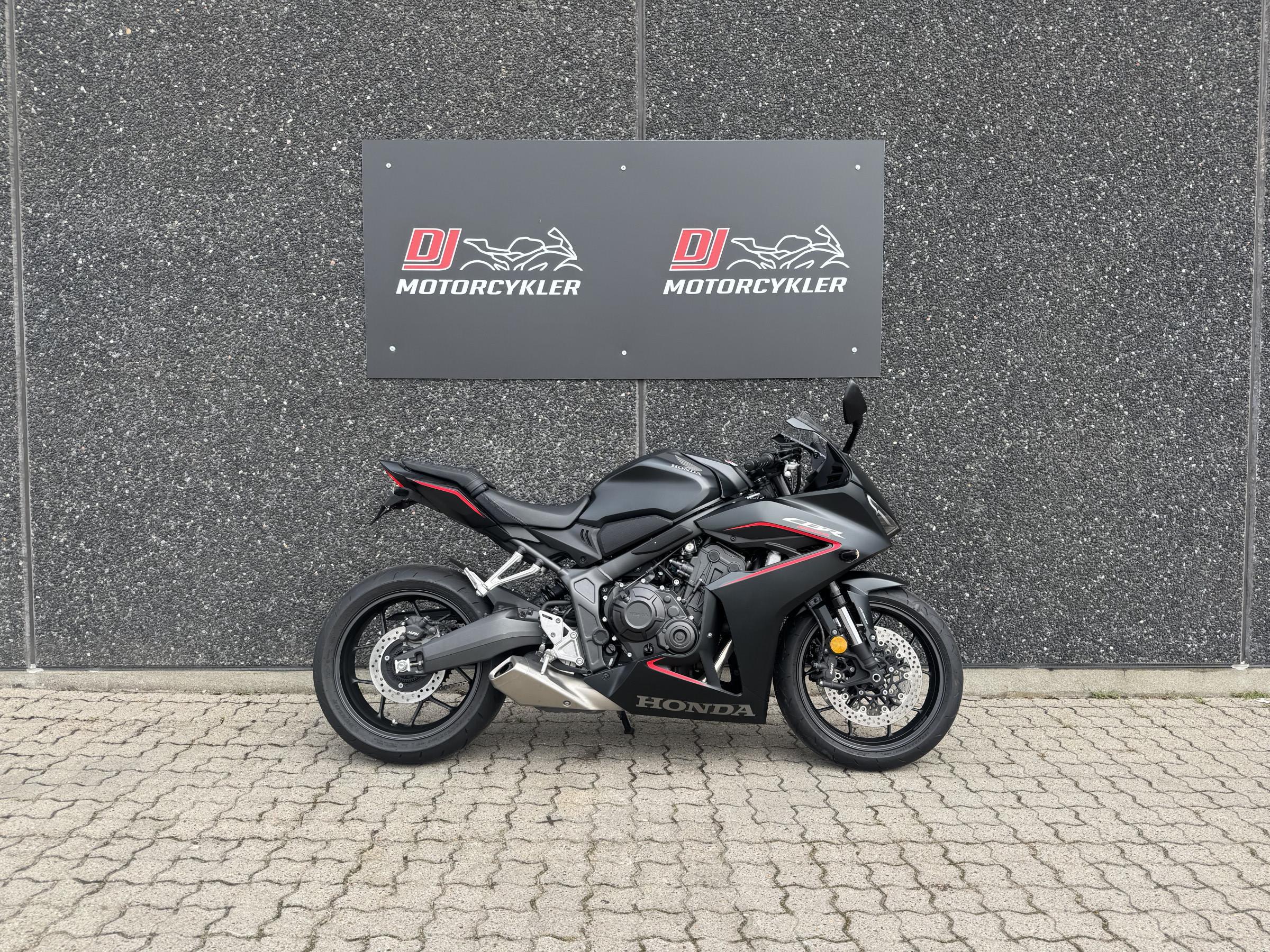 Honda CBR 650 R 2024