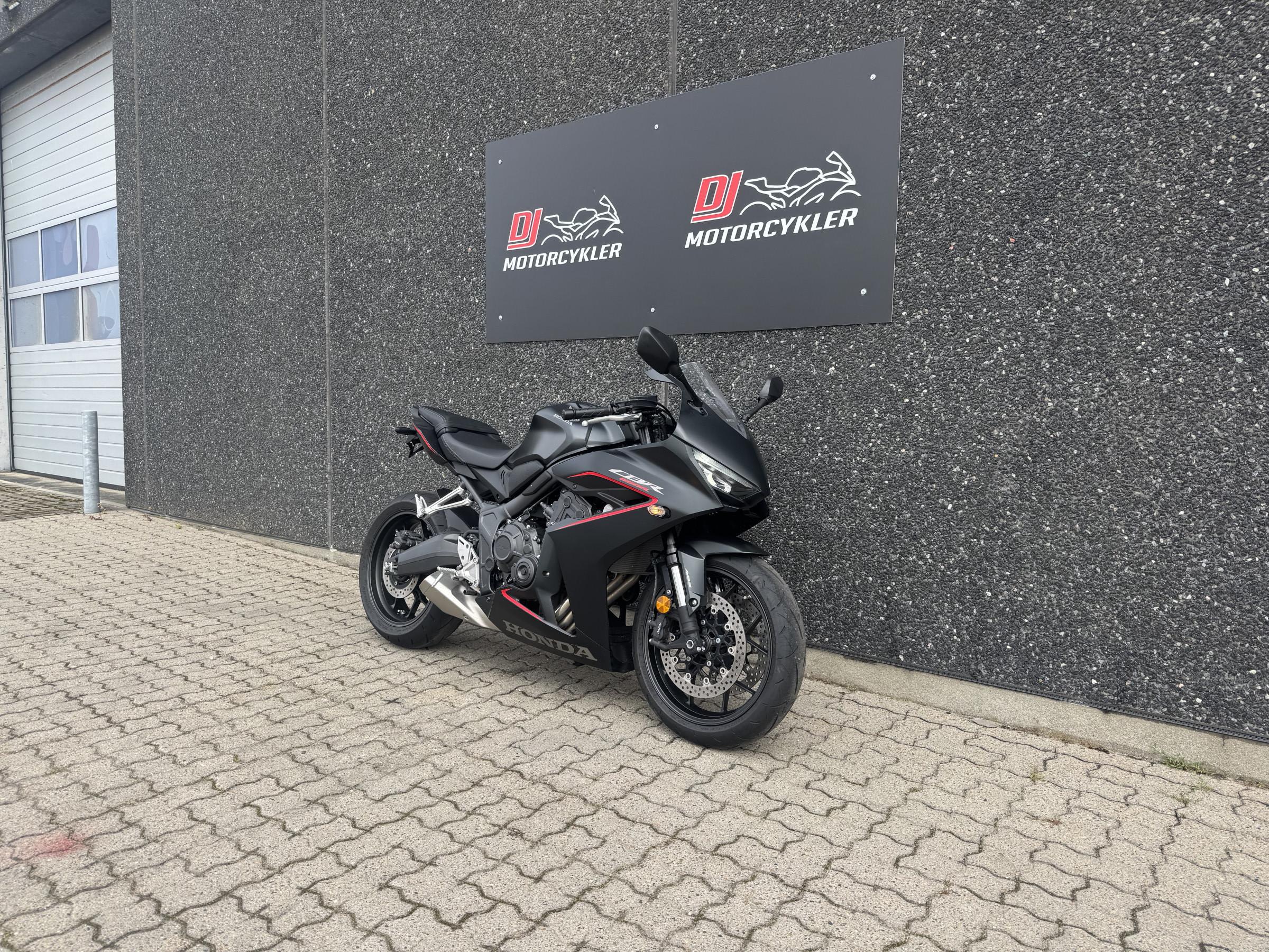 Honda CBR 650 R 2024 - Billede 3